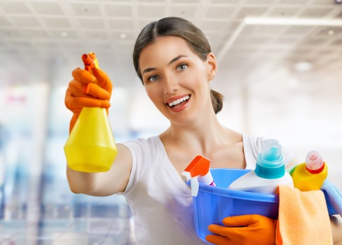 Removing burnt-on grease during oven cleaning in Watford
