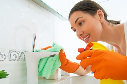 Professional deep cleaning in Watford kitchen cleaning scene