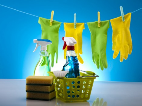 Bathroom domestic cleaning in Watford property